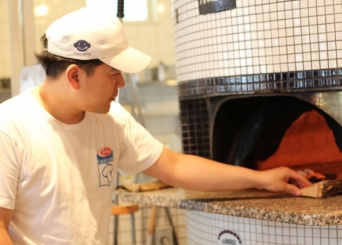 スタッフ詳細 マルブン Marubun 愛媛県 ピッツァ パスタ