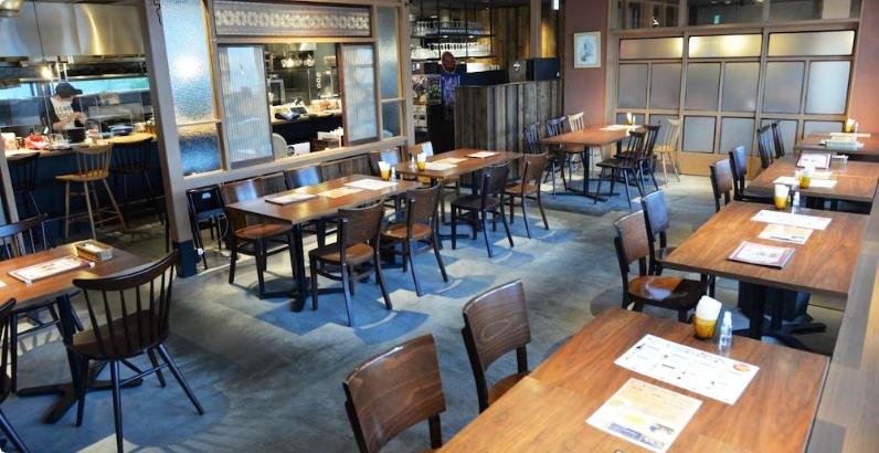 レストラン内観